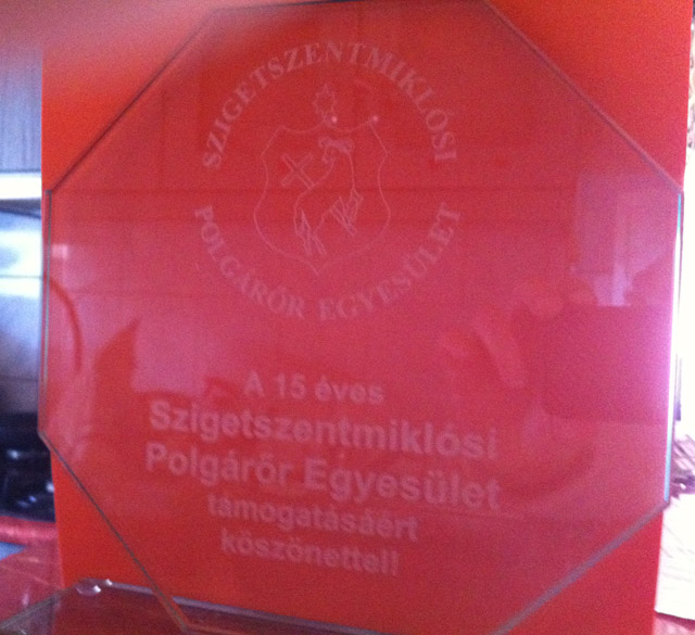 egyedi üveg gravírozás